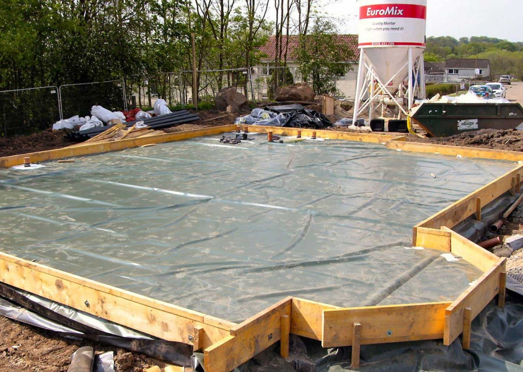 Gas protection membrane systems for housing developments